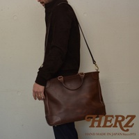 職人手作皮革Organ兩用商務托特包，深棕色，質感皮革，配有提把及可拆卸肩帶，適合商務場合。