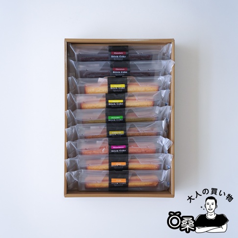 井桁堂費南雪棒蛋糕禮盒，內含多種口味的獨立包裝蛋糕。