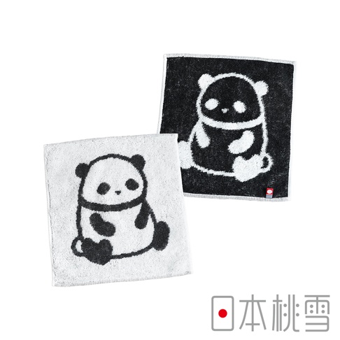 日本製今治毛巾，印有可愛的熊貓圖案，一黑一白兩種款式，底部有日本桃雪品牌標誌。