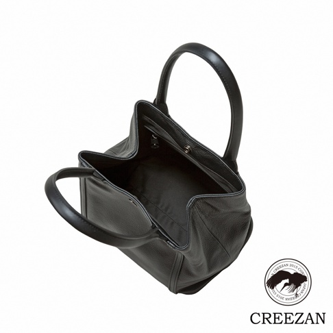 JETTER 方形托特包 CJTE-026，黑色荔枝紋皮革，雙提把設計，包身線條簡潔，內部空間寬敞。