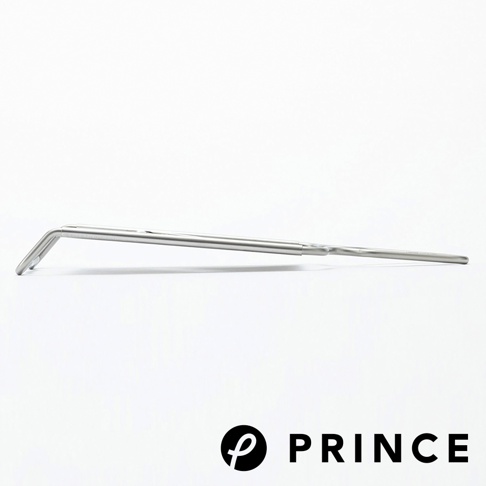 銀色金屬製成的雙刃切片器，呈細長條狀，一端有彎曲設計，另一端較細，用於切片。