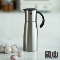 304不鏽鋼自動開合油壺-600ml