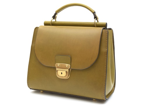 職人手作皮革屋瓦風兩用單肩包 (CW-3)，橄欖綠色，皮革材質，有頂部提把和金色鎖扣。