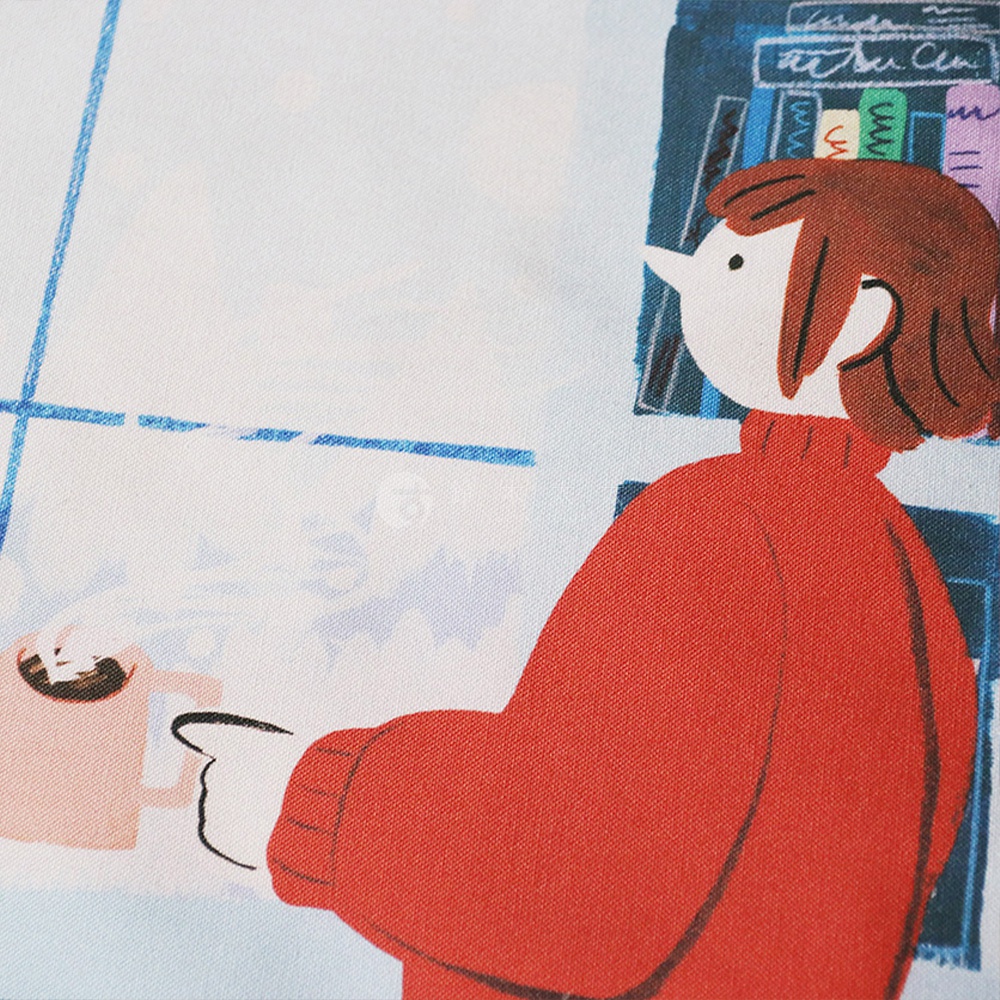 無框帆布藝術海報，畫面為一名身穿橘紅色高領毛衣的人物，側身望向一排藍色書架。人物左手持著一杯飲品，背景為簡約的白色與淺藍色線條構成的窗景。