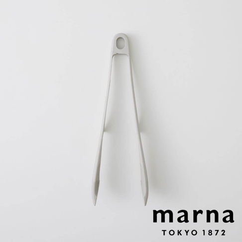 marna TOKYO 1872 品牌標誌旁邊有淺灰色可拆解食物夾
