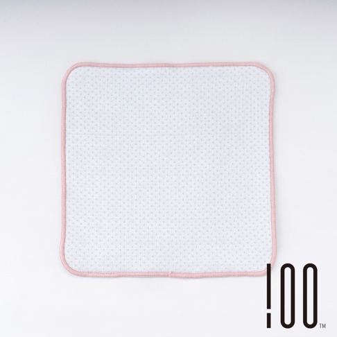 Minus Degree Limited 降溫涼感手巾，淺藍色細小網格紋理，粉紅色包邊。
