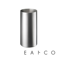 日製銀色金屬圓柱形筷桶，表面帶有拉絲紋理，底部有品牌標誌。