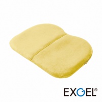 黃色貓頭鷹進階款隨身坐墊，採用柔軟絨布材質，雙層坐墊設計，邊緣有拉鍊，適合隨身攜帶。