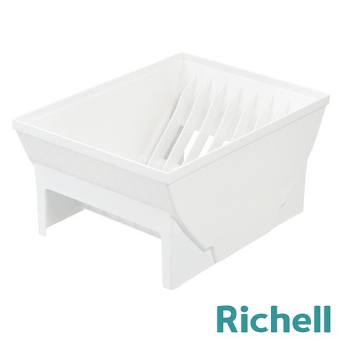 白色塑膠抽屜式餐盤收納架，內部有隔板用於分類擺放餐盤，下方有支撐腳。