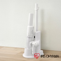 白色超輕量多合一手持無線吸塵器，包含主機、延長管及充電座，整體為白色塑膠材質，簡潔的設計。