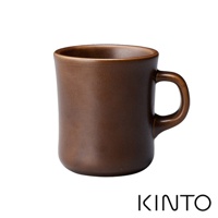 SCS馬克杯400ml，咖啡色陶瓷材質，圓弧形杯身，寬大握把，簡約設計，適合日常飲用。