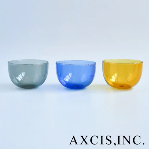 三個LAGOM清透復古圓潤點心碗，分別為灰色、藍色和琥珀色，均為玻璃材質，尺寸為S。