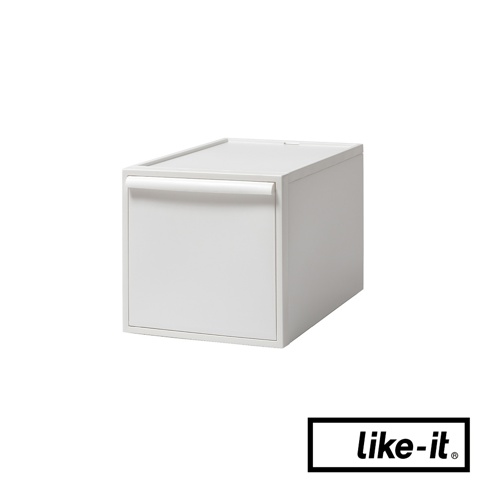 白色可堆疊抽屜式收納箱，正面有白色把手，材質為塑膠，設計簡潔，適合居家收納。