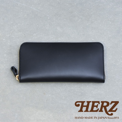 職人手作皮革Organ拉鍊長夾，黑色，精緻車縫，搭配金色拉鍊及同色系皮革拉頭，簡約實用。