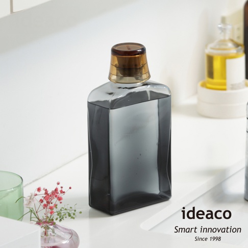 ideaco 復古風漱口水專用玻璃空瓶，附帶漱口杯，展現時尚飯店感。