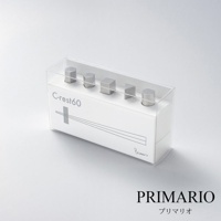 幾何筷架 C-Rest60，內含五個不同幾何造型的銀色金屬筷架，置於白色紙盒及透明塑膠外盒中，盒身印有產品名稱與線條設計。