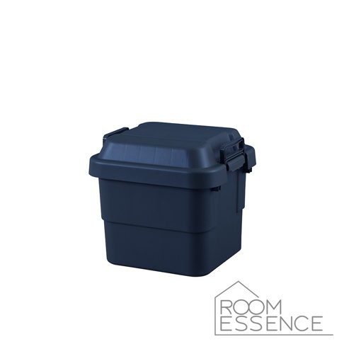 深藍色高強度方形塑膠收納箱，帶有蓋子和兩個側邊扣環。