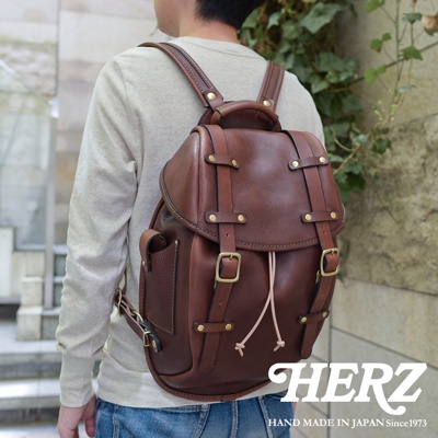 職人手作皮革經典雙扣後背包 R-152