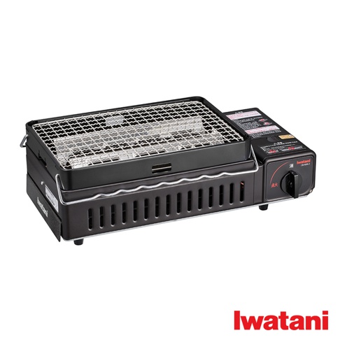 Iwatani 網烤串燒卡式爐 CB-ABR-2，黑色金屬機身，配有銀色金屬烤網，側面有通風孔，右側設有黑色旋鈕式開關。