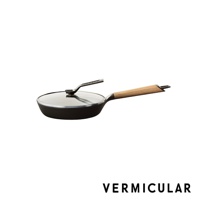 日本製琺瑯鑄鐵平底鍋20cm+專用鍋蓋