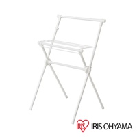 白色金屬 X 型室內曬衣架，設有兩層曬衣桿，結構穩固，適合晾曬衣物。