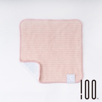 粉紅色網格紋理涼感手巾，邊緣為同色滾邊。手巾一角掀起，露出白色網格內襯。右下角有標籤，印有 Minus Degree 品牌標誌。