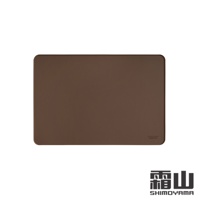 日本霜山長方形咖啡色矽膠揉麵墊，右下角有品牌標誌。