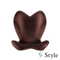 Style 品牌深棕色心形塑形護脊椅，帶有品牌標誌。