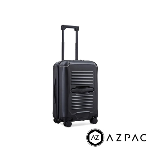 黑色AZPAC Trucker 2.0 20吋煞車防爆行李箱，外殼為硬殼材質，設有可伸縮拉桿、四個萬向輪以及品牌標誌。