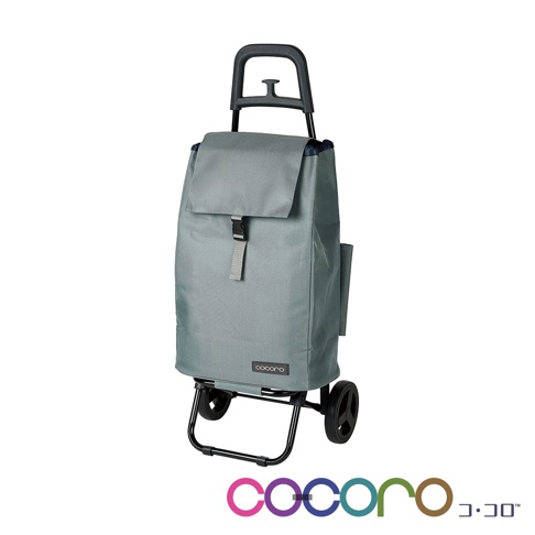 灰色輕量折疊購物車，採用耐磨布料製成，設有可伸縮提把、扣帶閉合的頂蓋，以及側邊口袋。購物車配有堅固的金屬框架和兩個輪子，方便拖行。