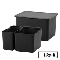 like-it 黑色收納箱搭配兩個分隔盒，其中一個分隔盒內有量杯。