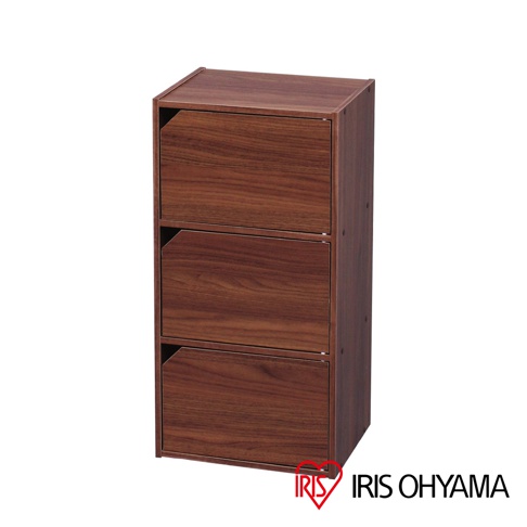 深褐色木紋三層收納櫃，每層皆有附門設計，櫃體結構簡潔，適合居家空間使用。