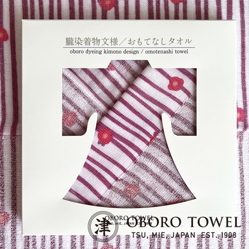 圖片文字：朧染着物文様／おもてなしタオル oboro dyeing kimono design / omotenashi towel OBORO TOWEL Ⓡ TSU, MIE, JAPAN EST. 1908