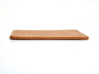 職人手作皮革印章墊板 (KZ-72)，淺棕色皮革，邊緣縫線明顯，材質厚實，具備良好保護功能。