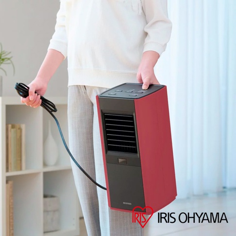 紅色與黑色機身的 IRIS OHYAMA 陶瓷電暖器，頂部有黑色控制面板，前方有黑色格柵出風口。