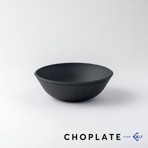 CHOPLATE BOWL沙拉碗，黑色，帶有紋理的表面，造型簡潔，適合盛裝沙拉或各種食物。