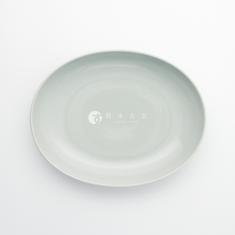 波佐見燒 Common 陶瓷橢圓餐盤，27公分，淺灰色，簡約設計，適合盛裝各式料理。