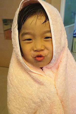 1512702453-3866513278_m