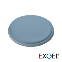 MARU PUNI 圓座墊，淡藍色圓形座墊，表面為細膩的織布材質，邊緣為灰色包邊，整體呈圓潤狀。