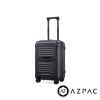 AZPAC Trucker 20吋旅行箱，黑色，防爆拉鍊設計，箱體帶有橫向條紋紋理，頂部配有可伸縮拉桿和把手，底部有四個萬向輪。