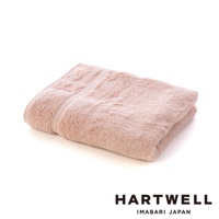 今治世紀傳承洗鍊輕盈毛巾，淺粉色，質地柔軟，觸感細緻，邊緣有簡約織紋。