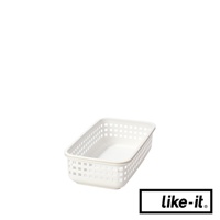 白色塑膠夾縫收納籃，四面皆有方形透氣孔，底部平坦，邊緣有淺色包邊。