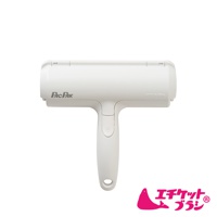 白色可水洗清潔滾輪，配有 T 型握把，滾輪頂部印有「PAC PAK」及「NIPPON SEAL」字樣。