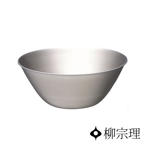 19公分不鏽鋼調理盆，銀色，無邊緣，表面光滑。