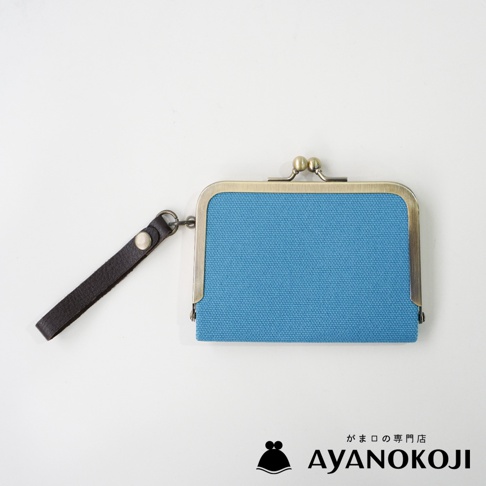 京都職人手作 AYANOKOJI 藍色帆布橫式口金包，配有咖啡色皮革腕帶