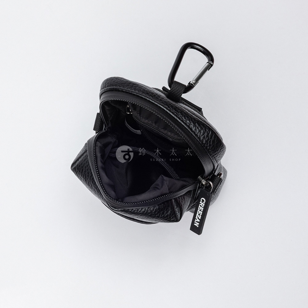 黑色皮革高爾夫球收納腰包，帶有可拆卸掛鉤及拉鍊隔層。