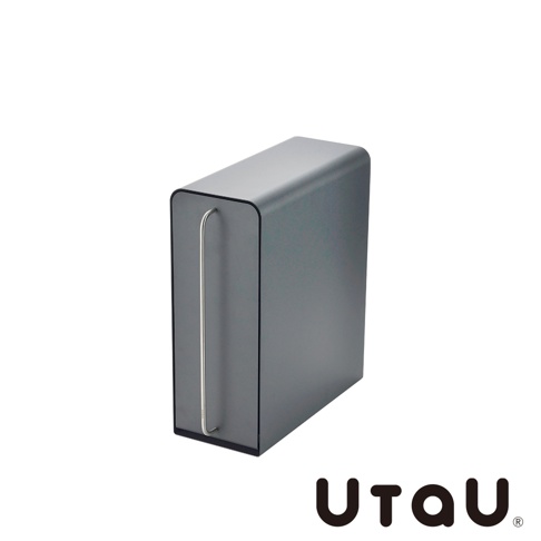 灰色直立式抽屜收納櫃，採用金屬材質，配有銀色長形把手，設計簡約。