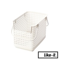 白色塑膠製洗衣置物籃，有網格狀鏤空設計，兩側設有提把，可堆疊收納。