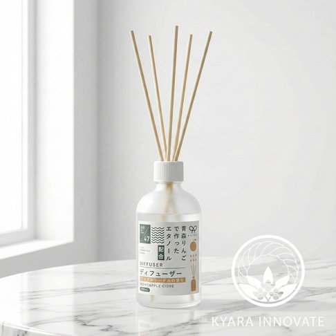 KYARA INNOVATE 的香氛擴香竹，瓶身上有日文說明，瓶內插有數根擴香竹，擺放在大理石紋桌面上。