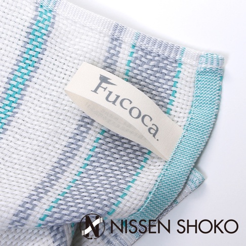 今治純棉廚房擦拭巾，織有藍綠色、灰色與白色的條紋，帶有「Fucoca.」品牌標籤。